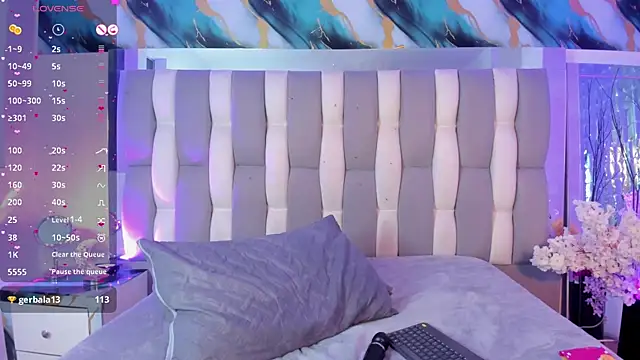IsaDiiaz live XXX chat