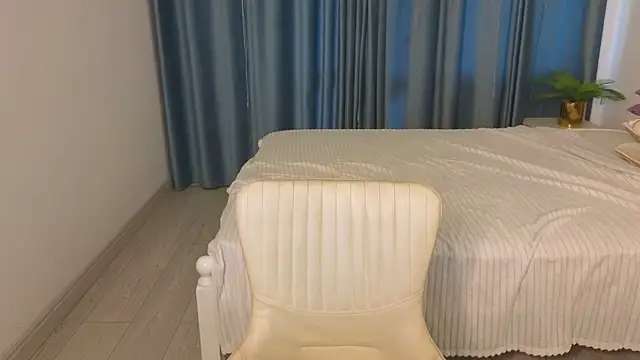 MollySally 即時 XXX 聊天