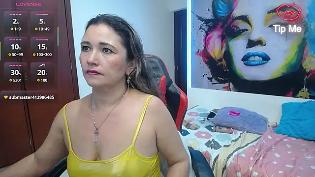 แชท XXX สดของ noelia_milf19