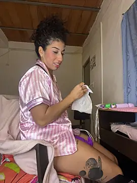 Chat XXX en directo de Miily_0