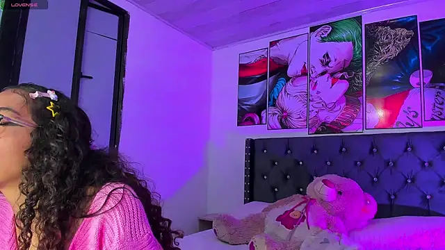 Sarah_Moon1's Live XXX Chat