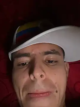 fresdyhot Webcam show