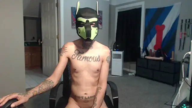 Chat XXX en directo de Michigan9000