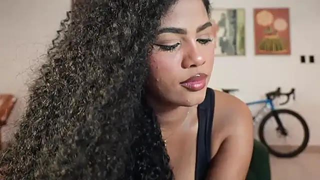 Chat +18 de HOTBLACKANDWHITE2 ao vivo
