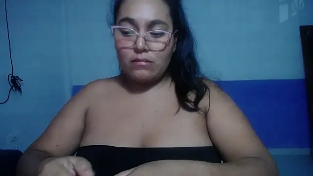 Chat +18 de sirena_15 ao vivo