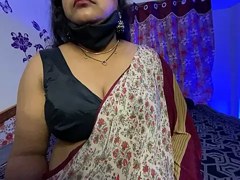LouleyRani_ – Naživo XXX chat