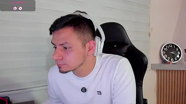 Chat XXX en directo de Rick_Adams