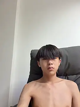 DD-101 Live XXX Chat