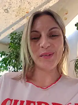 VIKS_SECRET Adlı Modelin Canlı XXX Sohbeti