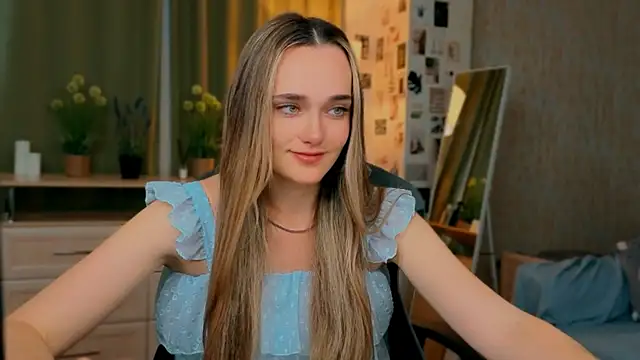 earthfantasyy's Live XXX Chat