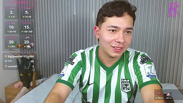 Julian_Smith21 Live XXX Chat