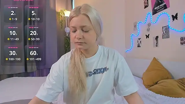 MidnightPoise Chat XXX live