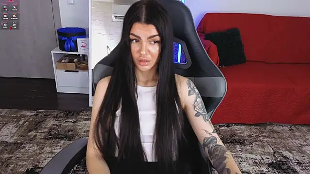 AnacondaOnn webkamerás műsora