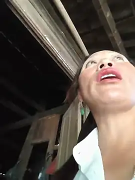 Jooj-'s Live XXX Chat