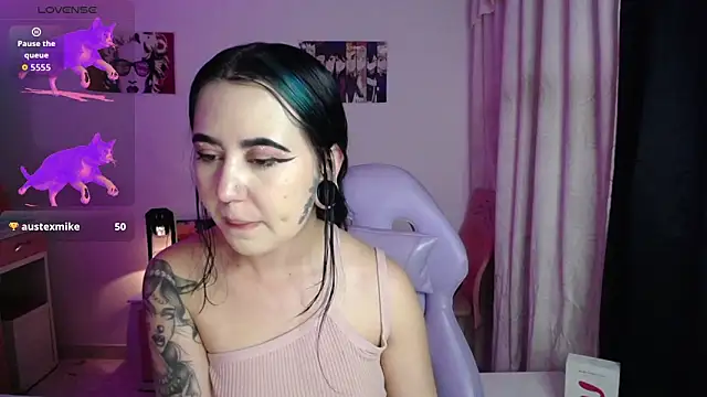 iris_sky's Live XXX Chat