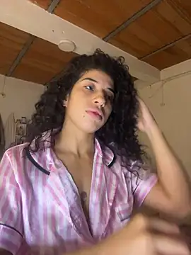 Chat +18 de Miily_0 ao vivo