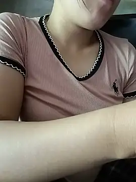 Czat XXX na żywo – Sara_pusyy