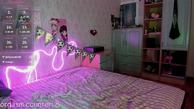 RileyNymph 即時 XXX 聊天