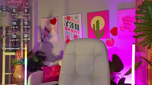 LanaBaker Chat XXX in diretta