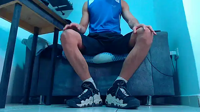 XXX chat uživo modela mastersmits