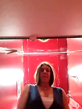 GroaningJute – Naživo XXX chat