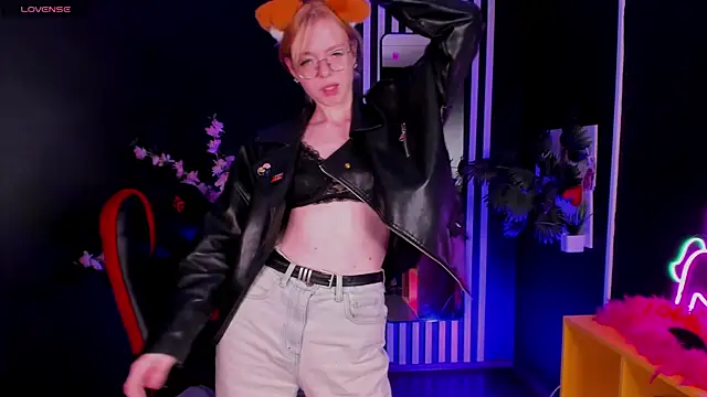 Chat +18 de FoxxyyPolly ao vivo