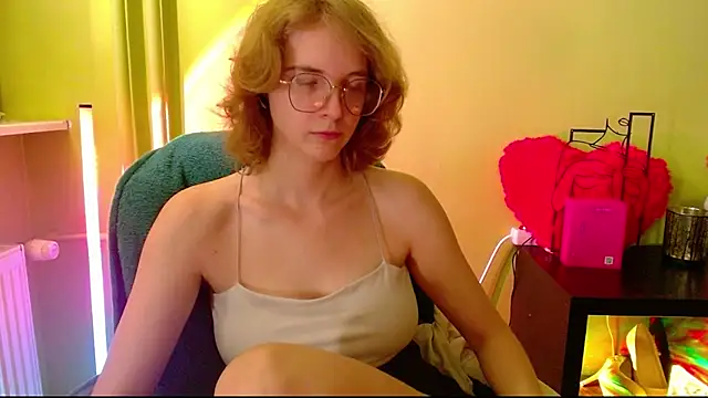 Chat XXX en directo de juicyPenny