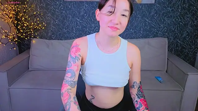 Debra_Wade élő XXX-chatje