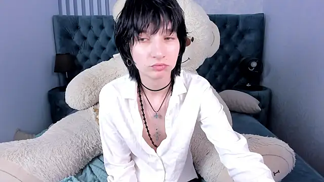 AdonBevのライブXXXチャット