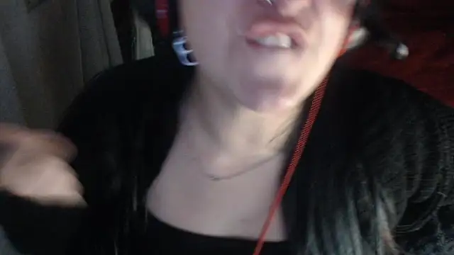 Živý XXX chat ladyrolinga