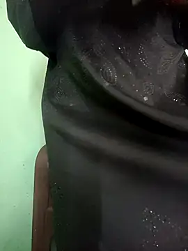 Aafreen_36 即時 XXX 聊天