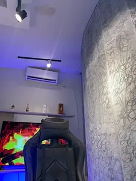 saracaball_ XXX чат на живо
