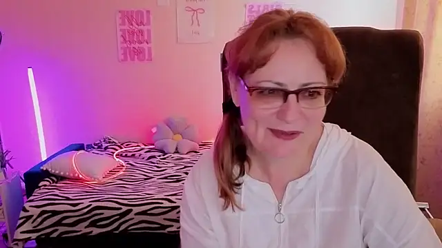 צ'אט XXX בשידור חי של Jasmine_Tv