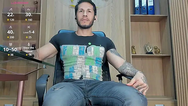 George_Diesell Adlı Modelin Canlı XXX Sohbeti