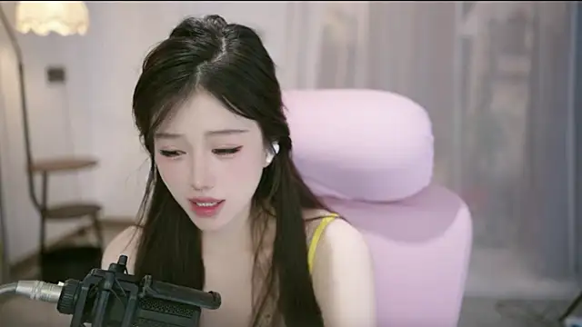 Cecily2 现场XXX聊天