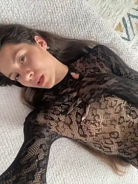 Chat +18 de OnlyLeiLa ao vivo