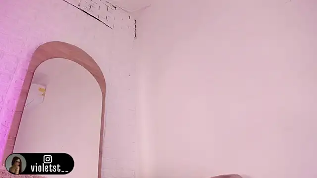 VioletWinters 现场XXX聊天