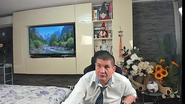دردشة SpartacusDaddy48 الجنسية المباشرة