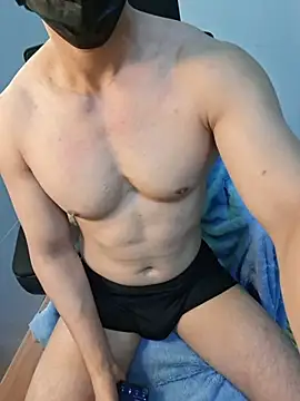 Bengym97 Chat XXX live