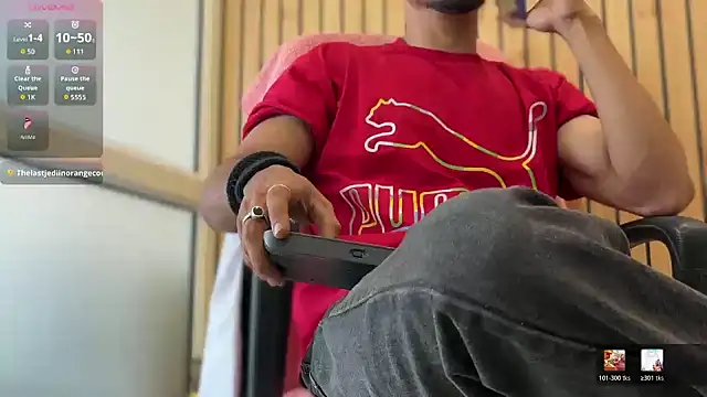 DevilsFavoriteBoy Live XXX-chat