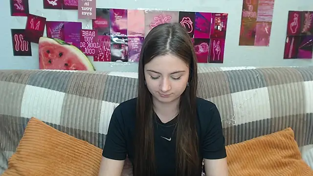 MilanaRoza Chat XXX live