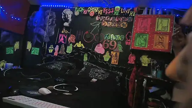 Splash_Queen420のライブXXXチャット