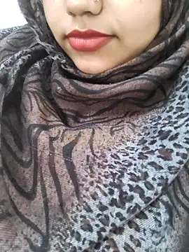 Miss_Rose__ Adlı Modelin Canlı XXX Sohbeti