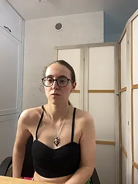 MartiniiSelenna 라이브 XXX 채팅