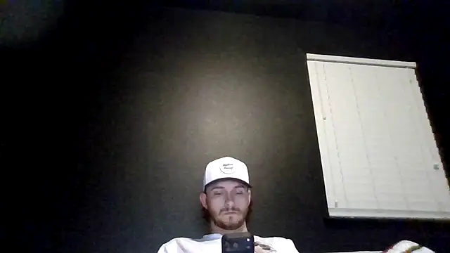 Chatroom XXX en direct de Mikecloudyhawk