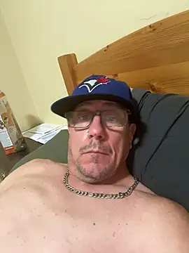 Dicklegend2245's Live XXX Chat