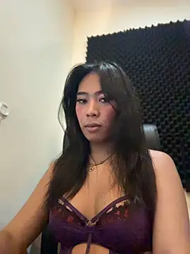 hugecock_tamira Chat XXX in diretta