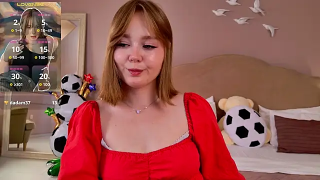 ElaraVance's Live XXX Chat