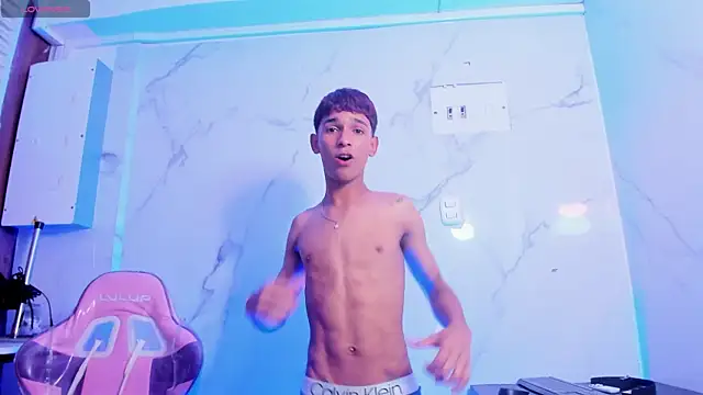 Joseph18_ Live XXX-chat