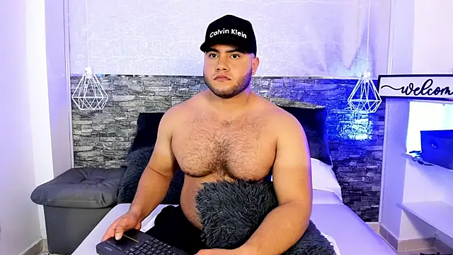 apolorusso Live XXX Chat